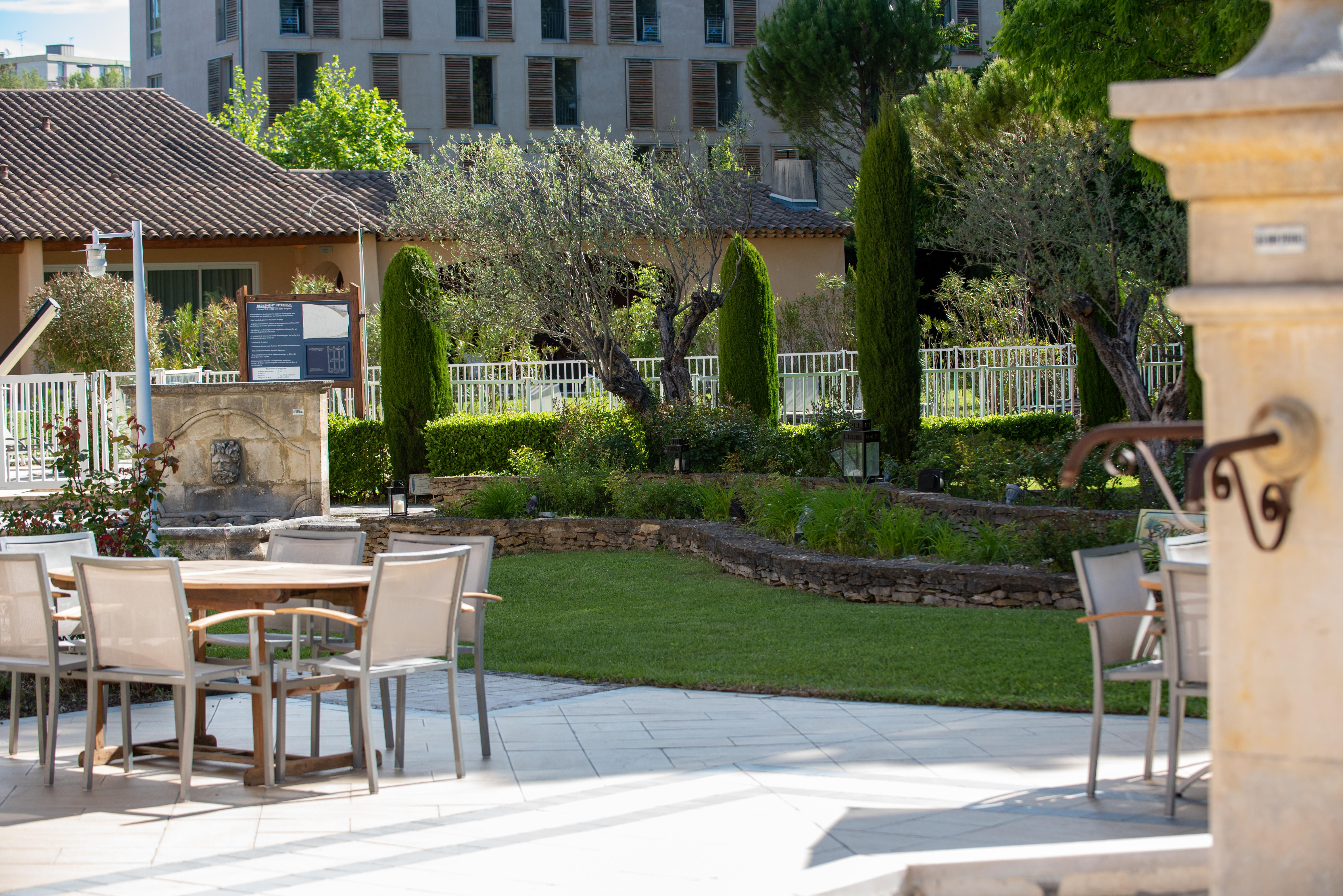 Novotel Aix-En-Provence Pont De L'Arc Экстерьер фото