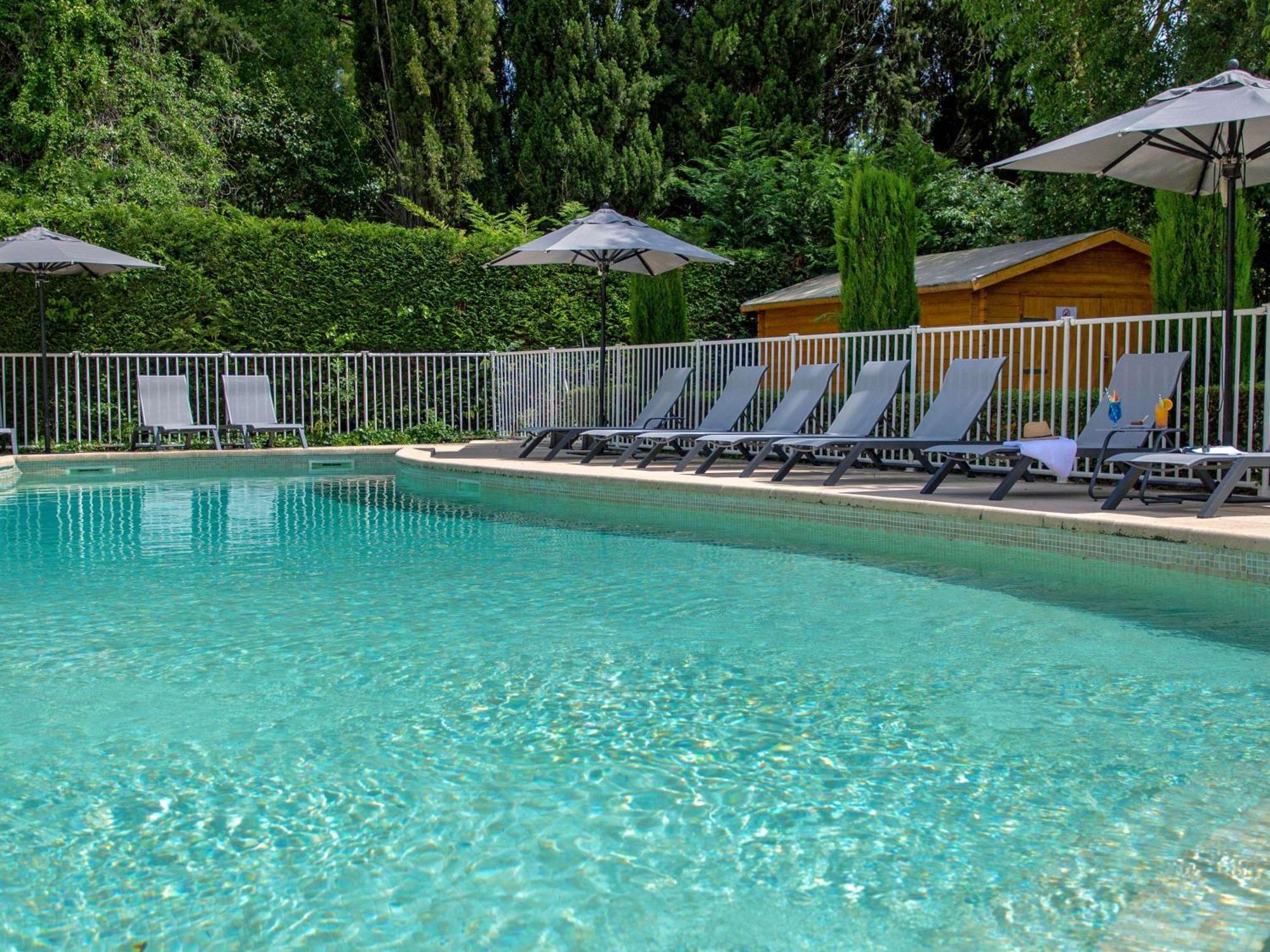 Novotel Aix-En-Provence Pont De L'Arc Экстерьер фото