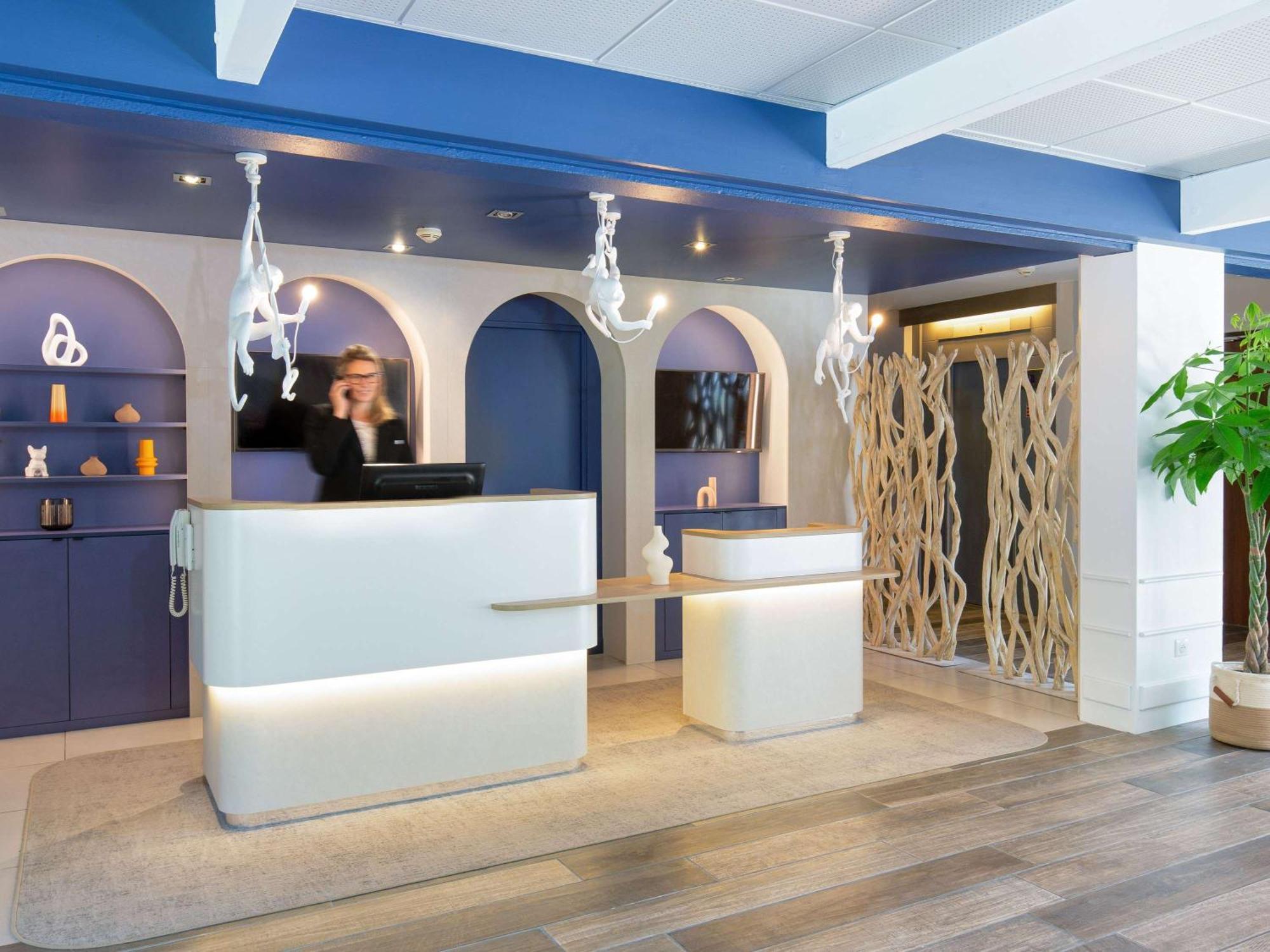 Novotel Aix-En-Provence Pont De L'Arc Экстерьер фото