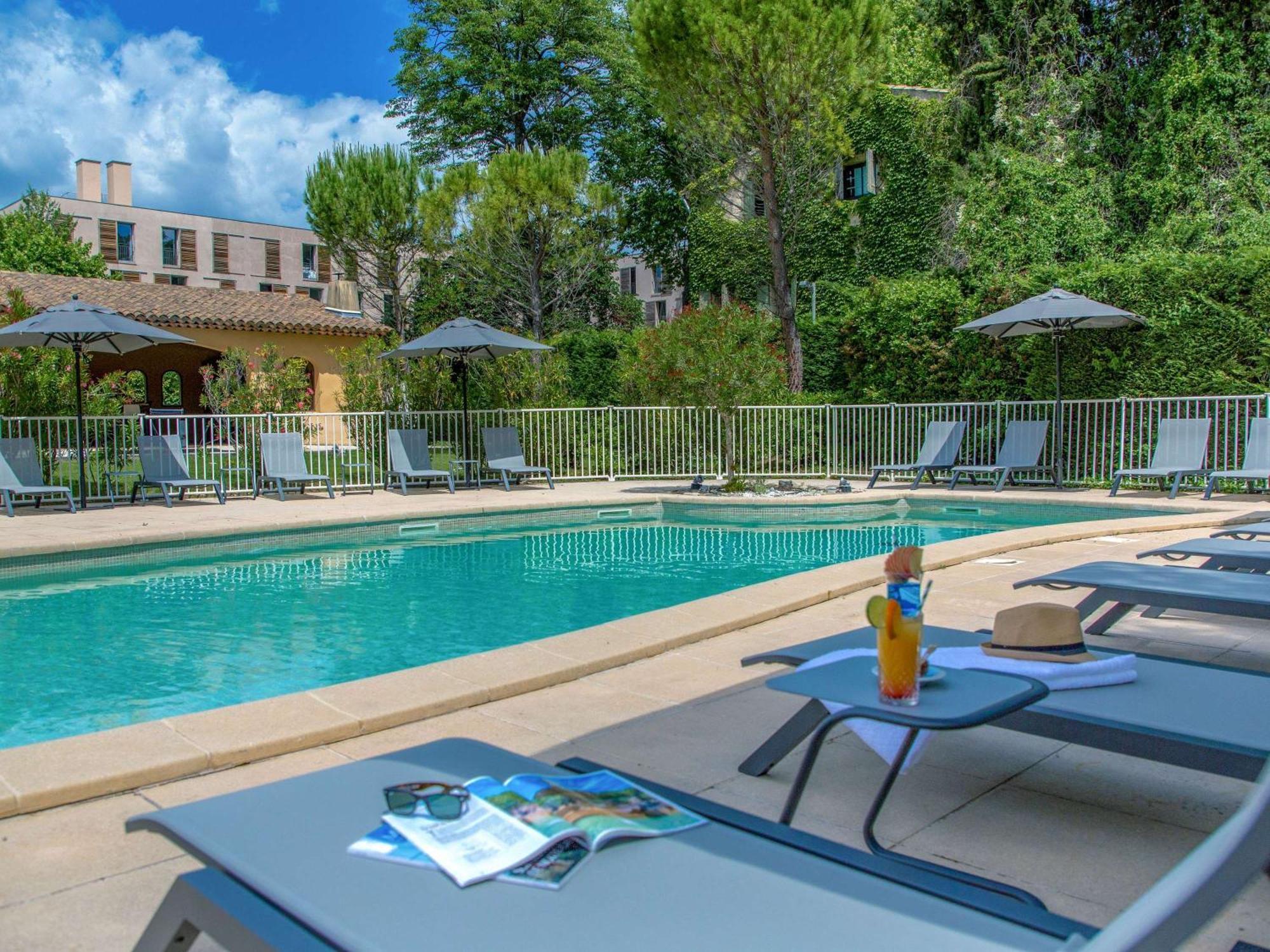 Novotel Aix-En-Provence Pont De L'Arc Экстерьер фото