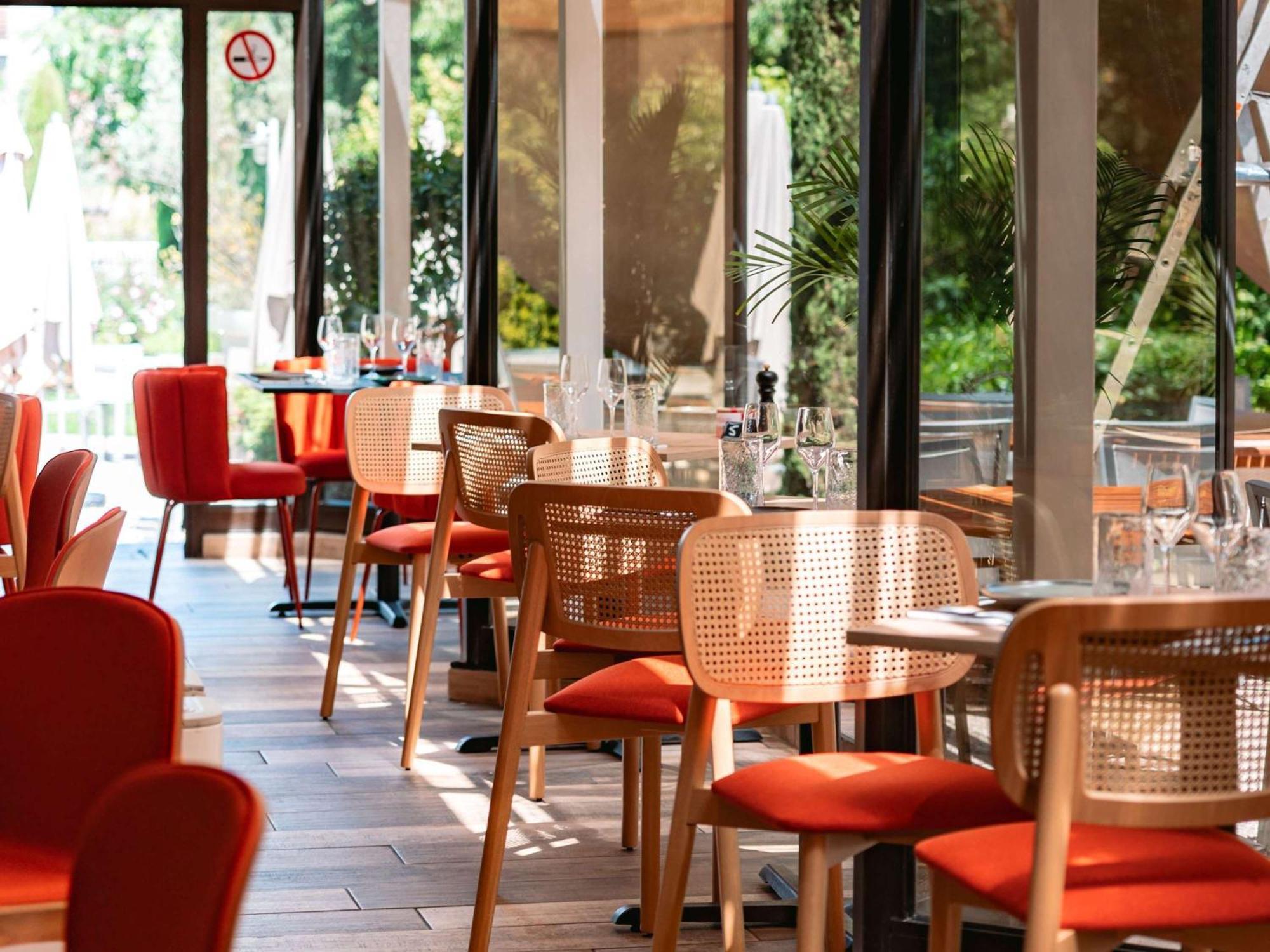 Novotel Aix-En-Provence Pont De L'Arc Экстерьер фото